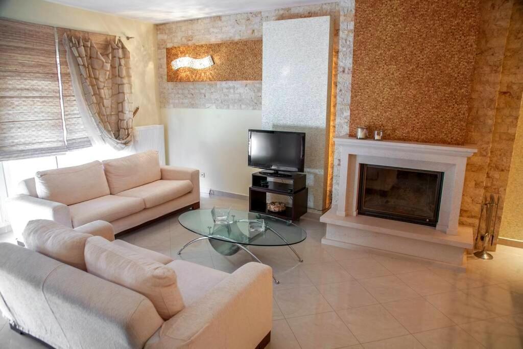 Luxurious West Side Maisonette In Alexandroupolis Βίλα Εξωτερικό φωτογραφία